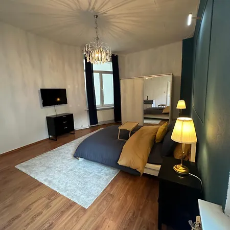 Luxury ,2 Room, Elite Location, 2 Lcd Tv アパート ハノーファー
