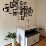 Luxury ,2 Room, Elite Location, 2 Lcd Tv